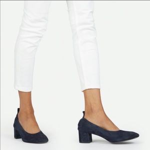 Everlane Navy Blue Suede Day Flat Size 8.5